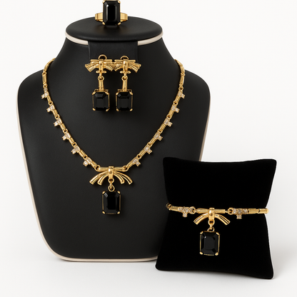 Noire Éclat Gold & Onyx